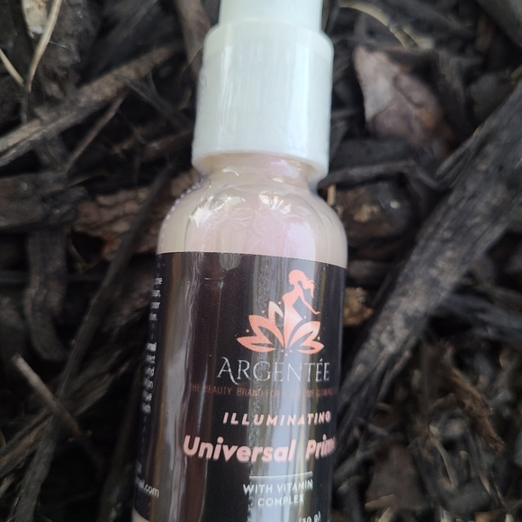 Makeup Primer - Picture 8 of 9